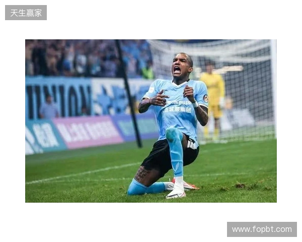 鲁媒:克雷桑对阵大连英博当日主动求战,若恢复顺利可战河南队